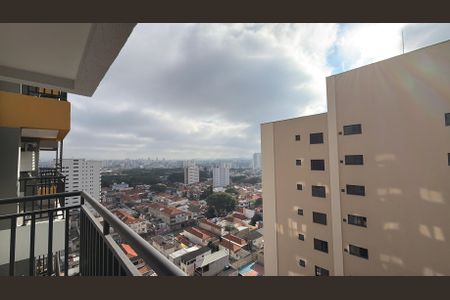 Apartamento para alugar com 37m², 2 quartos e sem vagaSacada