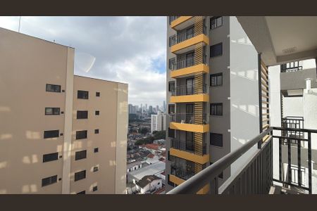 Apartamento para alugar com 37m², 2 quartos e sem vagaSacada