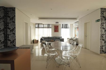 Apartamento à venda com 128m², 3 quartos e 2 vagasÁrea comum - Salão de festas