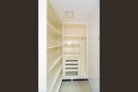 Apartamento à venda com 128m², 3 quartos e 2 vagasÁrea de Serviço