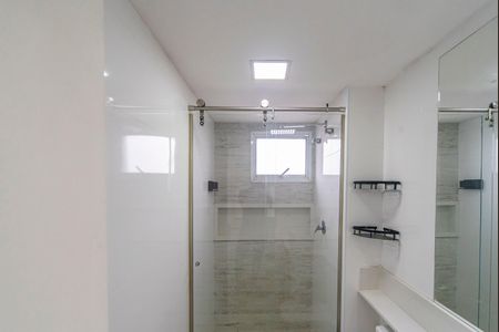 Apartamento à venda com 128m², 3 quartos e 2 vagasBanheiro do Quarto 2