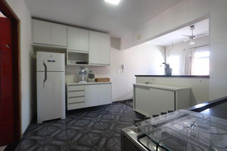 Casa à venda com 174m², 6 quartos e 2 vagasCozinha - Casa 2
