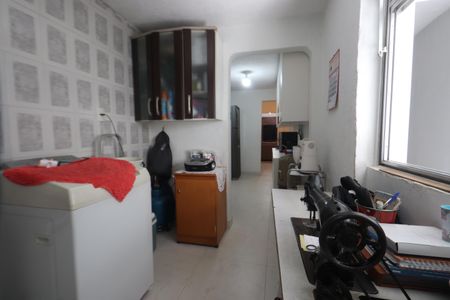 Casa à venda com 174m², 6 quartos e 2 vagasLavanderia - Casa 3