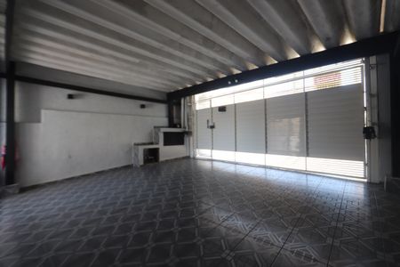 Casa à venda com 174m², 6 quartos e 2 vagasGaragem