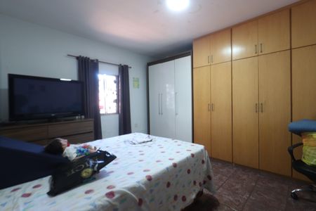Casa à venda com 174m², 6 quartos e 2 vagasQuarto 1 - Casa 3