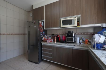Casa à venda com 174m², 6 quartos e 2 vagasCozinha - Casa 1