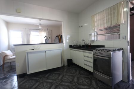 Casa à venda com 174m², 6 quartos e 2 vagasCozinha - Casa 2