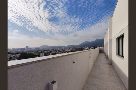 Apartamento à venda com 62m², 2 quartos e 1 vagaTerraço