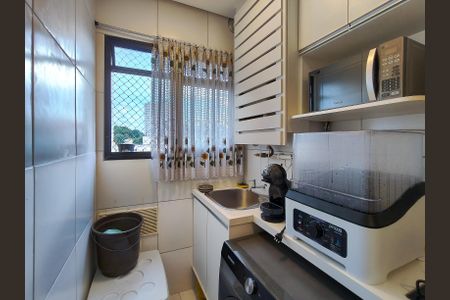Apartamento à venda com 62m², 2 quartos e 1 vagaÁrea de Serviço