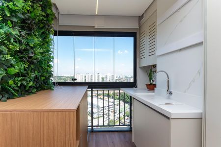 Área de Serviço de apartamento para alugar com 2 quartos, 42m² em Lapa de Baixo, São Paulo
