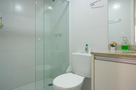 Apartamento à venda com 65m², 2 quartos e 1 vagaBanheiro da suíte