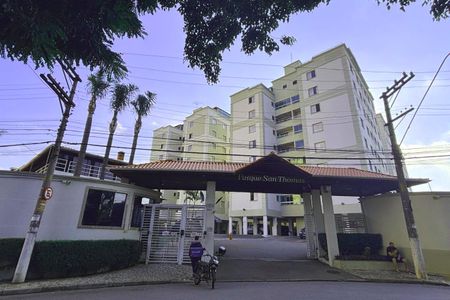 Apartamento à venda com 68m², 3 quartos e 1 vagaFachada e portaria 