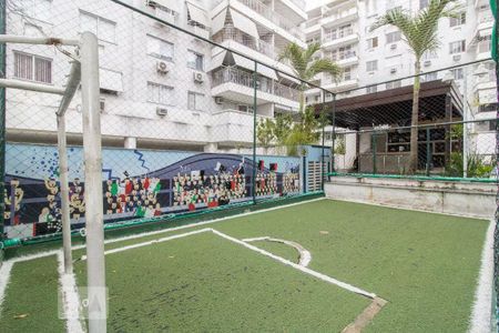 Apartamento à venda com 75m², 3 quartos e 1 vagaÁrea comum