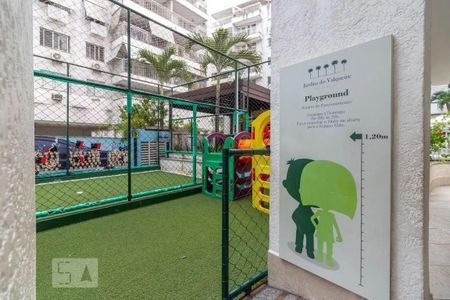 Apartamento à venda com 75m², 3 quartos e 1 vagaÁrea comum