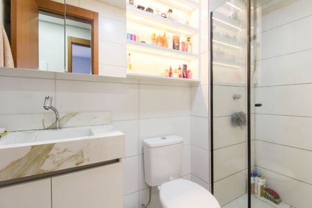 Apartamento à venda com 54m², 2 quartos e 1 vaga Apartamento à venda com 54m², 2 quartos e 1 vagaBanheiro