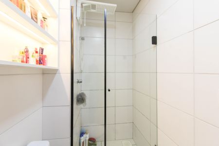 Apartamento à venda com 54m², 2 quartos e 1 vaga Apartamento à venda com 54m², 2 quartos e 1 vagaBanheiro