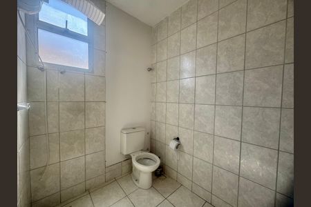 Apartamento para alugar com 47m², 2 quartos e 1 vaga Apartamento para alugar com 47m², 2 quartos e 1 vagaBanheiro