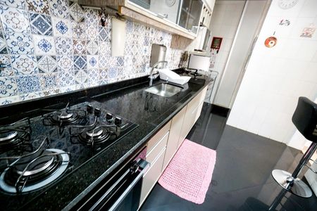 Apartamento à venda com 92m², 3 quartos e 2 vagas Apartamento à venda com 92m², 3 quartos e 2 vagasPia e cooktop