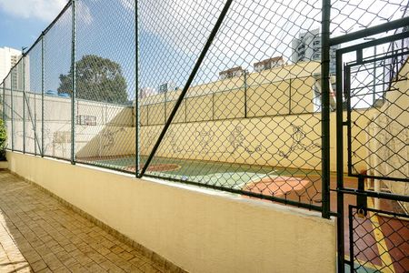 Apartamento à venda com 92m², 3 quartos e 2 vagas Apartamento à venda com 92m², 3 quartos e 2 vagasQuadra poliesportiva