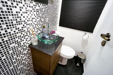 Apartamento à venda com 92m², 3 quartos e 2 vagas Apartamento à venda com 92m², 3 quartos e 2 vagasPia