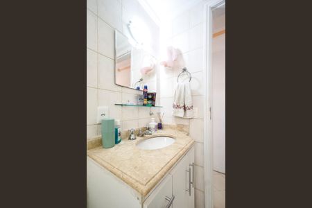 Apartamento à venda com 92m², 3 quartos e 2 vagas Apartamento à venda com 92m², 3 quartos e 2 vagasBanheiro da suíte