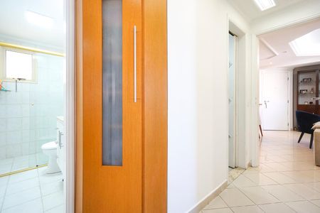 Apartamento à venda com 92m², 3 quartos e 2 vagas Apartamento à venda com 92m², 3 quartos e 2 vagasArmários