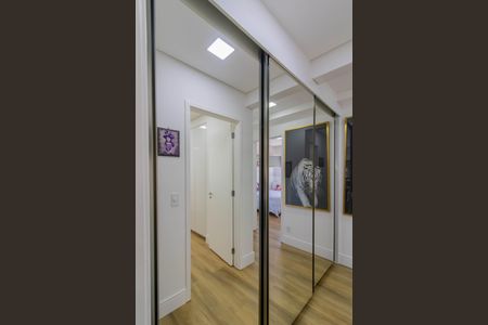 Apartamento à venda com 116m², 2 quartos e 2 vagasCorredor 