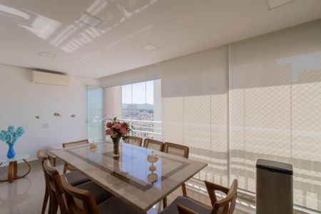 Apartamento à venda com 116m², 2 quartos e 2 vagasVaranda Gourmet 