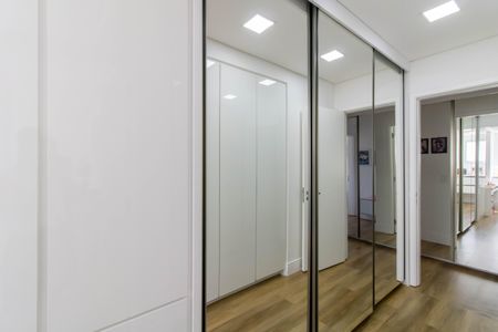 Apartamento à venda com 116m², 2 quartos e 2 vagasSuite 1