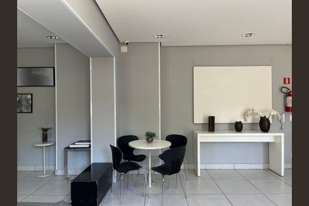 Apartamento para alugar com 31m², 1 quarto e sem vaga Apartamento para alugar com 31m², 1 quarto e sem vagaÁrea comum - Salão de festas