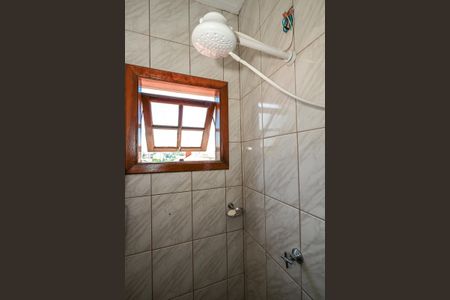 Casa à venda com 101m², 3 quartos e 2 vagasChuveiro da Suíte