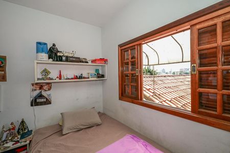 Casa à venda com 101m², 3 quartos e 2 vagasQuarto 2