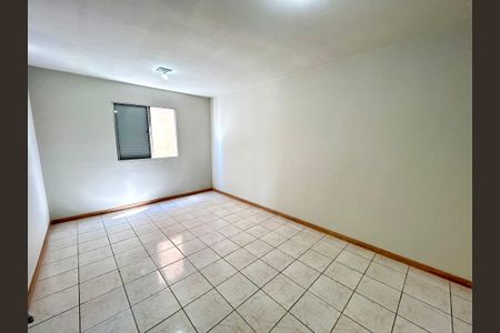 Apartamento para alugar com 77m², 1 quarto e 1 vagaQuarto 