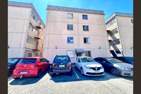 Apartamento para alugar com 77m², 1 quarto e 1 vagaPlaca instalada na fachada do imóvel 
