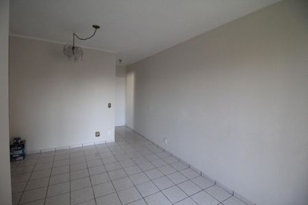 Apartamento para alugar com 50m², 2 quartos e 1 vaga Apartamento para alugar com 50m², 2 quartos e 1 vagaSala
