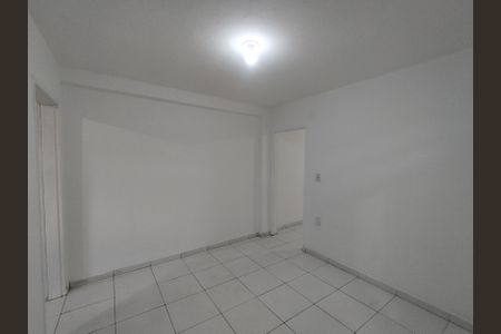 Casa para alugar com 48m², 1 quarto e sem vaga Casa para alugar com 48m², 1 quarto e sem vagaSala