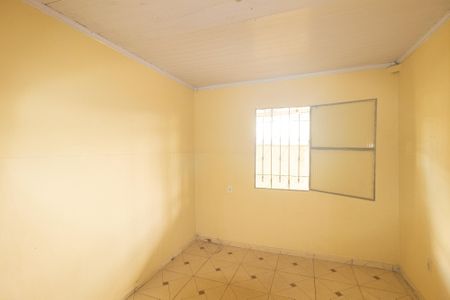 Casa para alugar com 60m², 1 quarto e 1 vagaQuarto