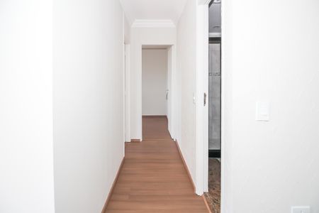 Apartamento à venda com 56m², 2 quartos e 1 vagaCoredor