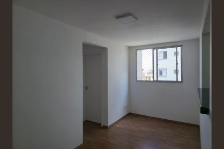 Sala  de apartamento para alugar com 2 quartos, 45m² em Gopouva, Guarulhos