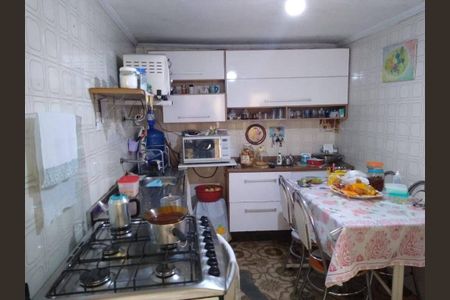 Casa à venda com 3 quartos, 180m² em Vila Lageado, São Paulo