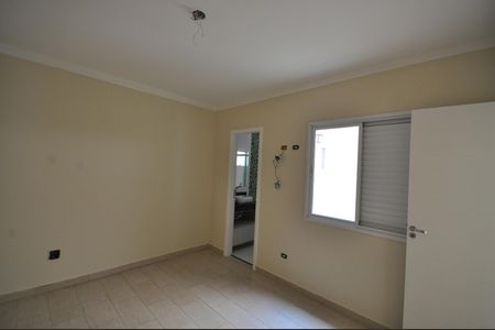 Casa à venda com 143m², 3 quartos e 3 vagasSuíte 2
