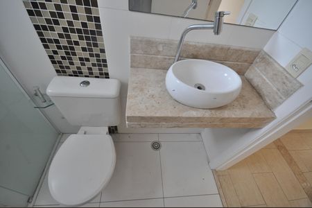 Casa à venda com 143m², 3 quartos e 3 vagasBanheiro da Suíte 3