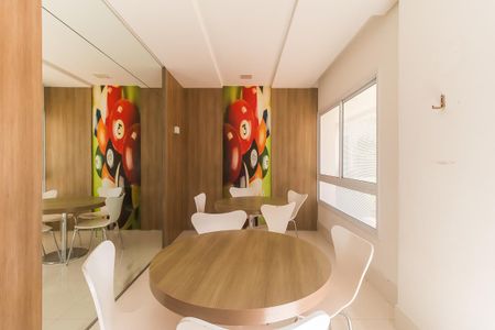 Apartamento para alugar com 63m², 2 quartos e 1 vaga Apartamento para alugar com 63m², 2 quartos e 1 vagaSala de Jogos