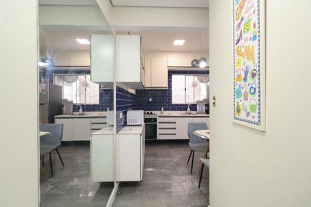 Apartamento para alugar com 63m², 2 quartos e sem vagaCozinha