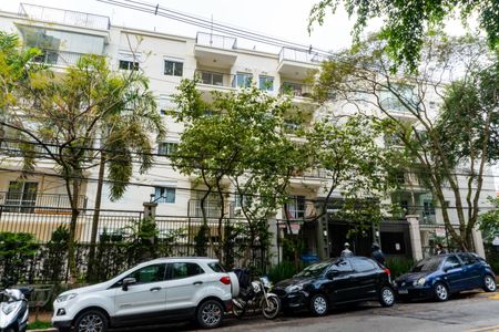 Apartamento à venda com 118m², 1 quarto e 2 vagas Apartamento à venda com 118m², 1 quarto e 2 vagasFachado do condomínio