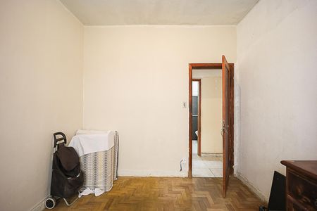 Quarto 2 de casa à venda com 3 quartos, 300m² em Sagrada Família, Belo Horizonte