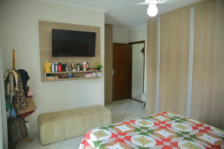 Casa à venda com 300m², 3 quartos e 4 vagasSuíte 