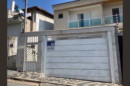 Casa à venda com 300m², 3 quartos e 4 vagasFachada 