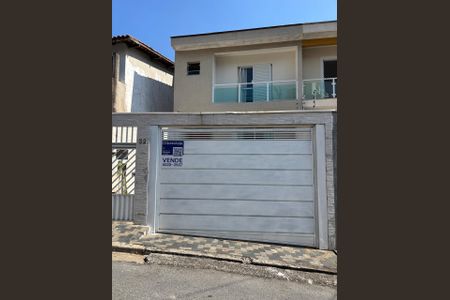Casa à venda com 300m², 3 quartos e 4 vagasFachada 