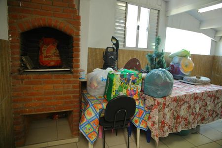 Casa à venda com 300m², 3 quartos e 4 vagasÁrea de convivência/Churrasco 